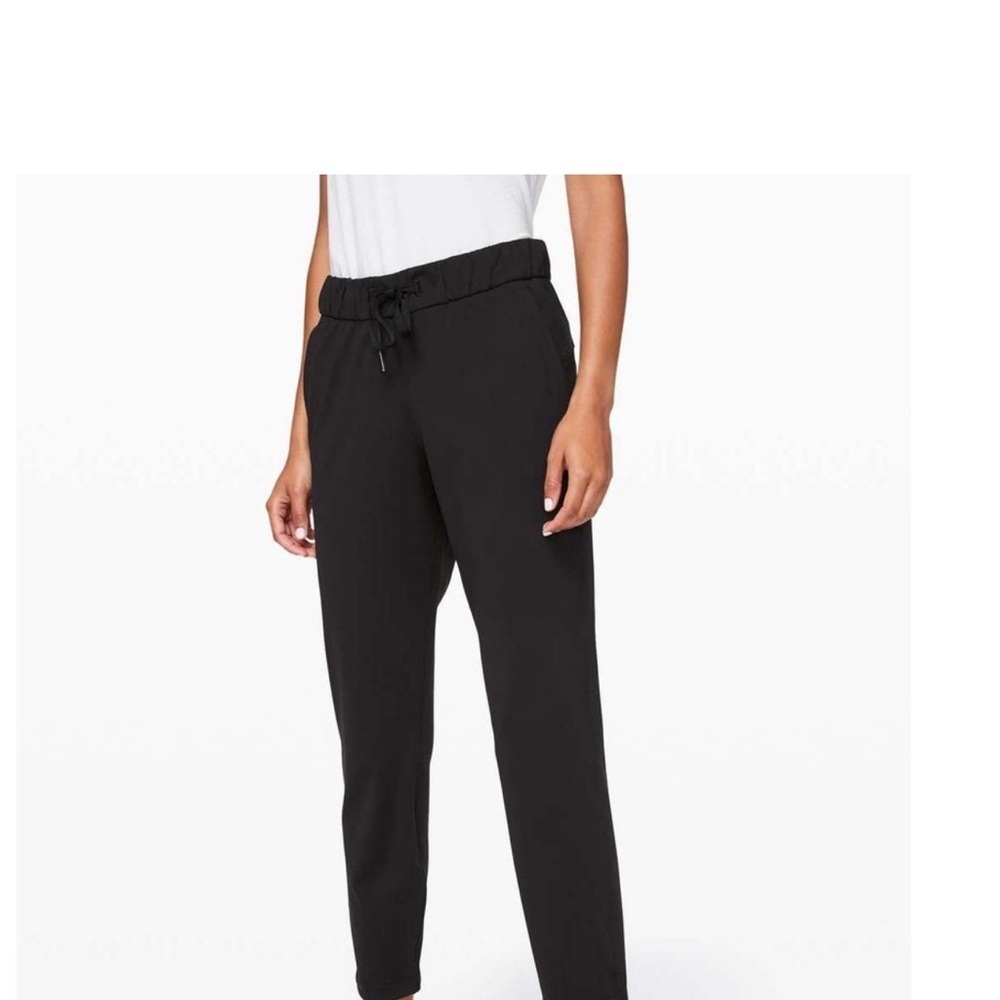 Lululemon Women's On the Fly 7/8 Pant Black W5BPNS size 4 - Picture 4 of 5